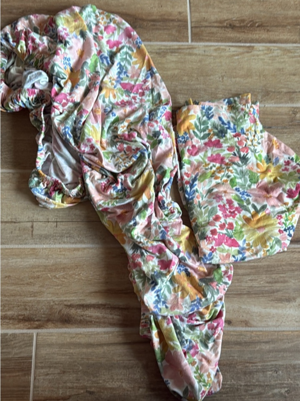 Floral Multicolor Fitted Sheet Set